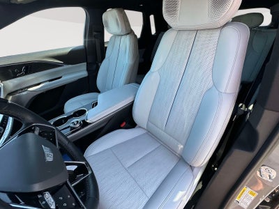 2024 Cadillac LYRIQ Sport 2