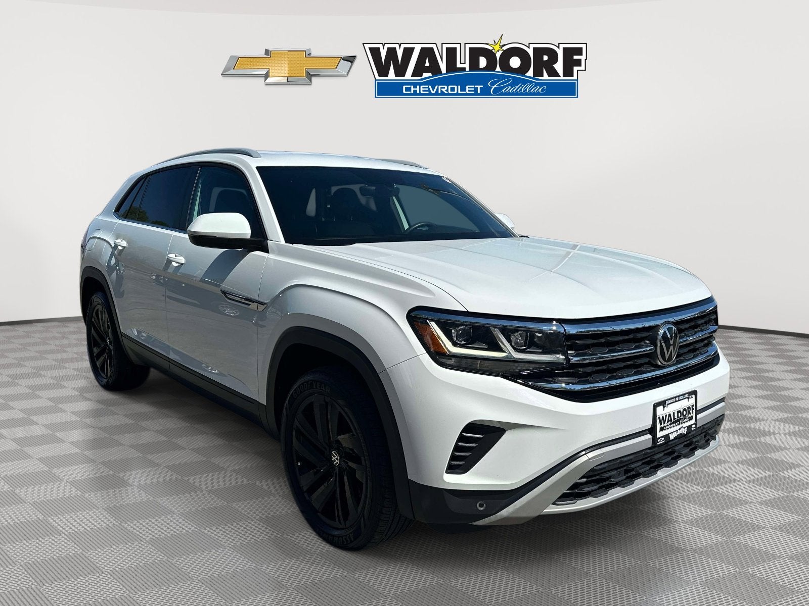 2022 Volkswagen Atlas Cross Sport 2.0T SE w/Technology