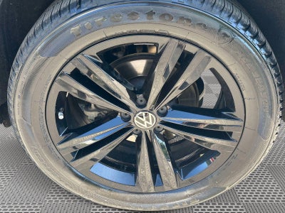 2023 Volkswagen Atlas 3.6L V6 SEL R-Line Black