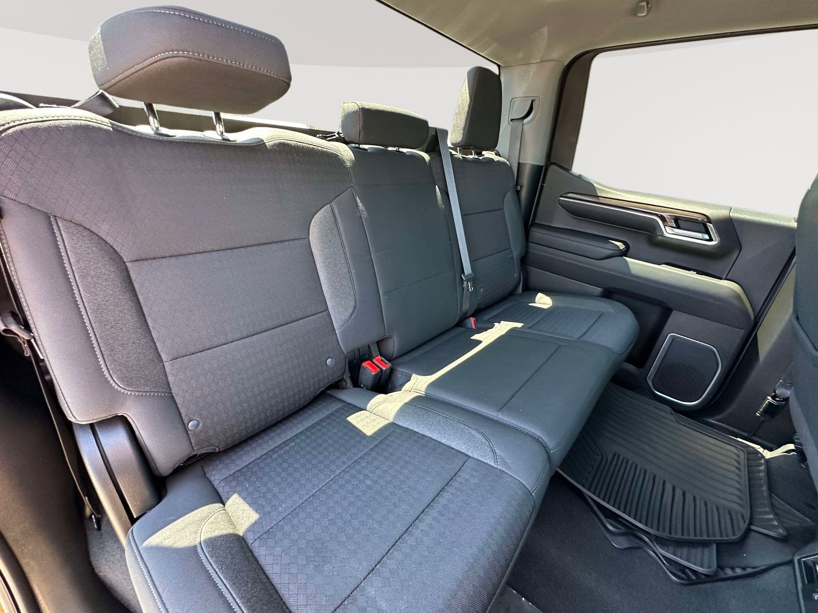 2022 Chevrolet Silverado 1500 LT (2FL)