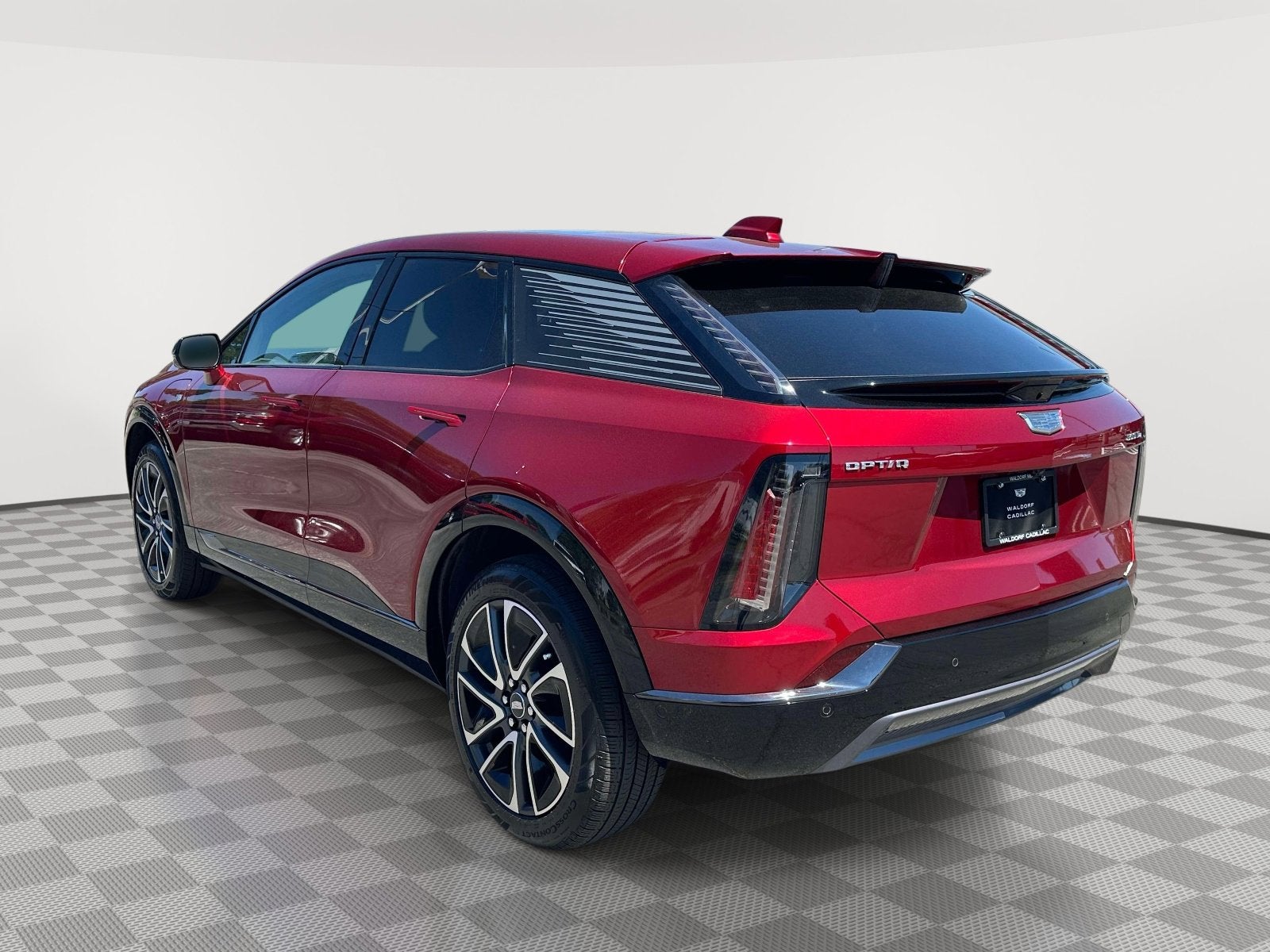 2025 Cadillac OPTIQ Sport 2