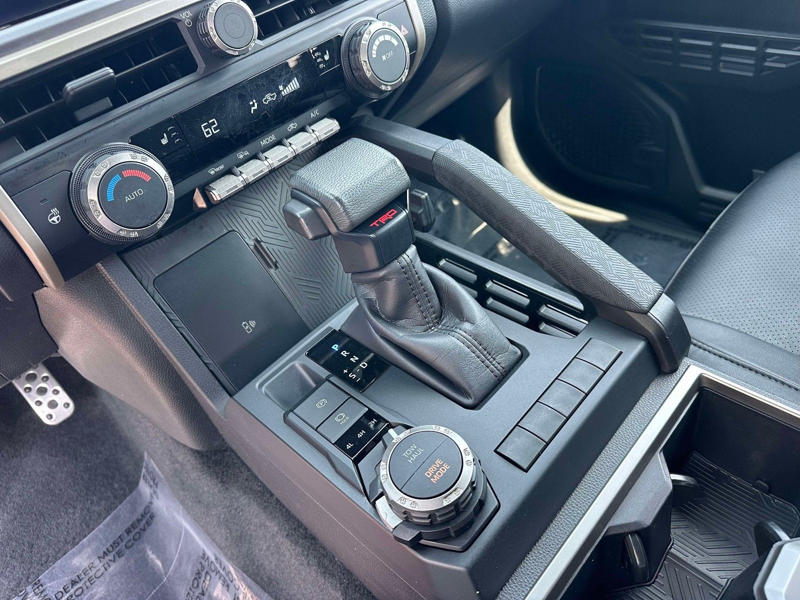 2024 Toyota Tacoma 4WD SR5