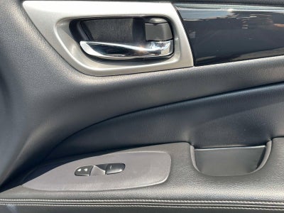 2020 Nissan Pathfinder S