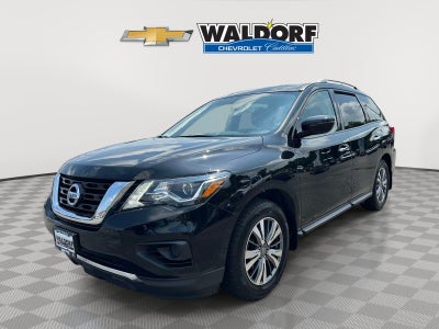 2020 Nissan Pathfinder S