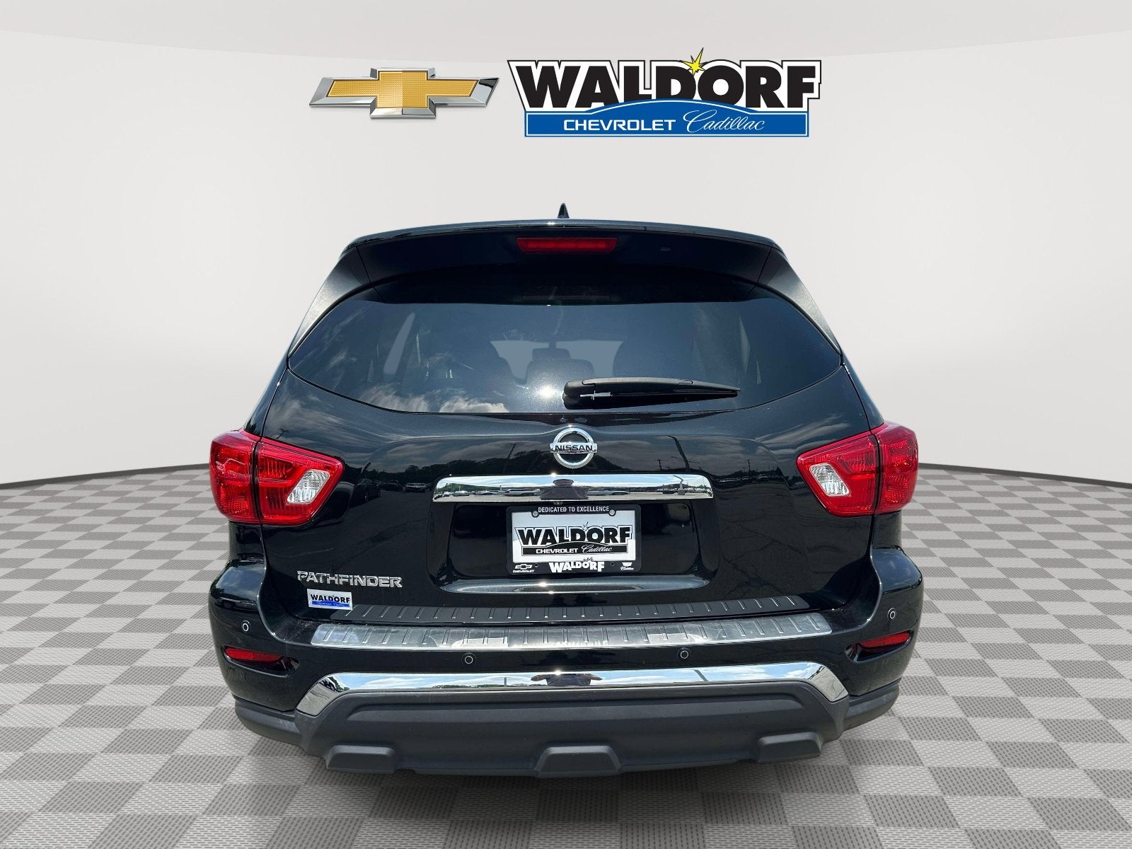2020 Nissan Pathfinder S