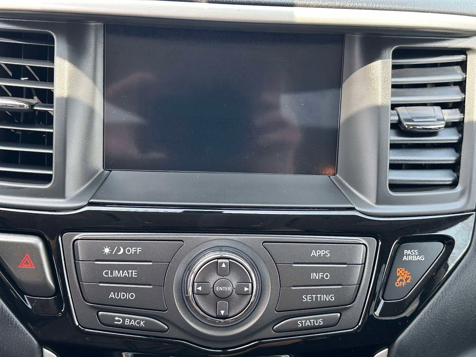 2020 Nissan Pathfinder S