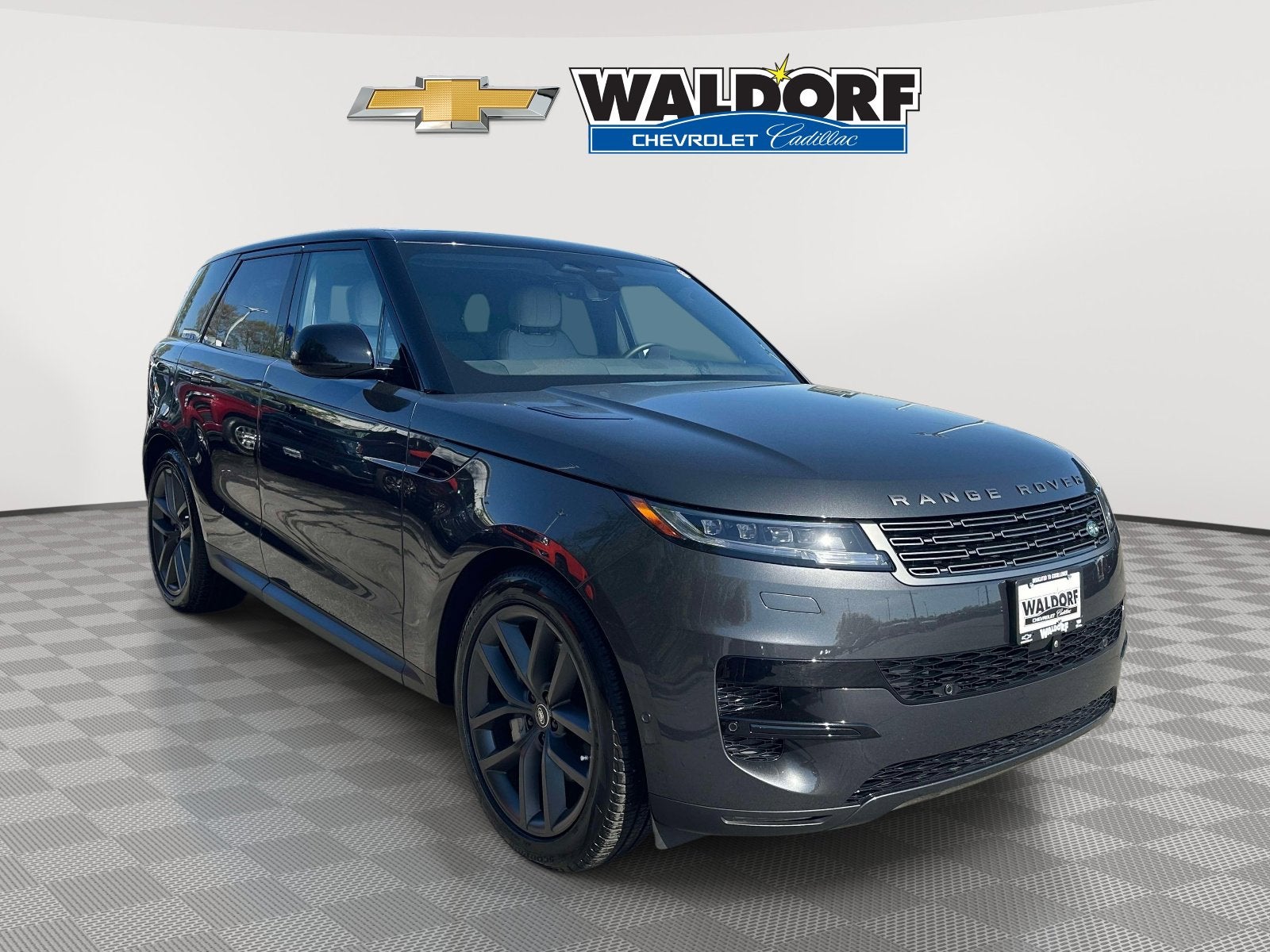 2025 Land Rover Range Rover Sport SE