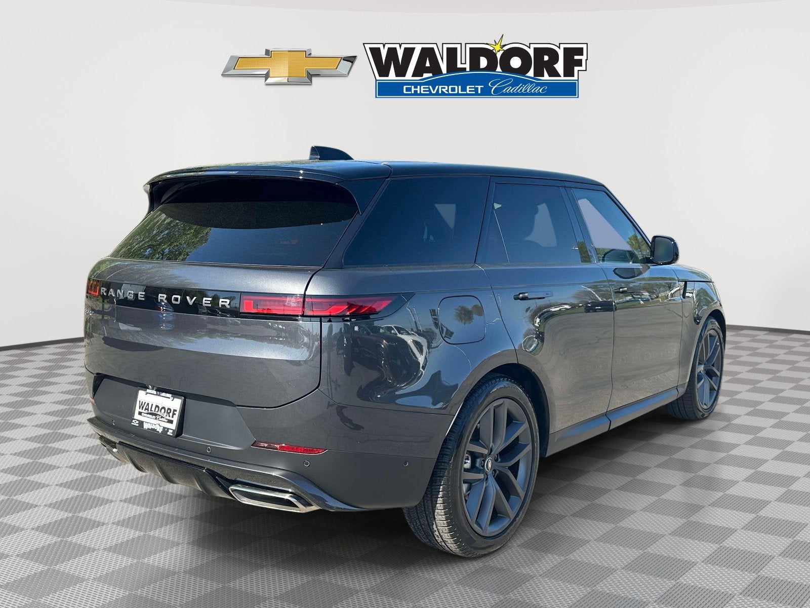 2025 Land Rover Range Rover Sport SE