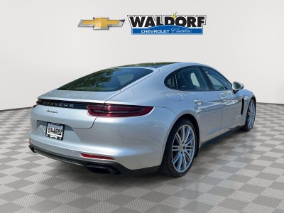 2018 Porsche Panamera Base