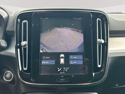 2020 Volvo XC40 Momentum