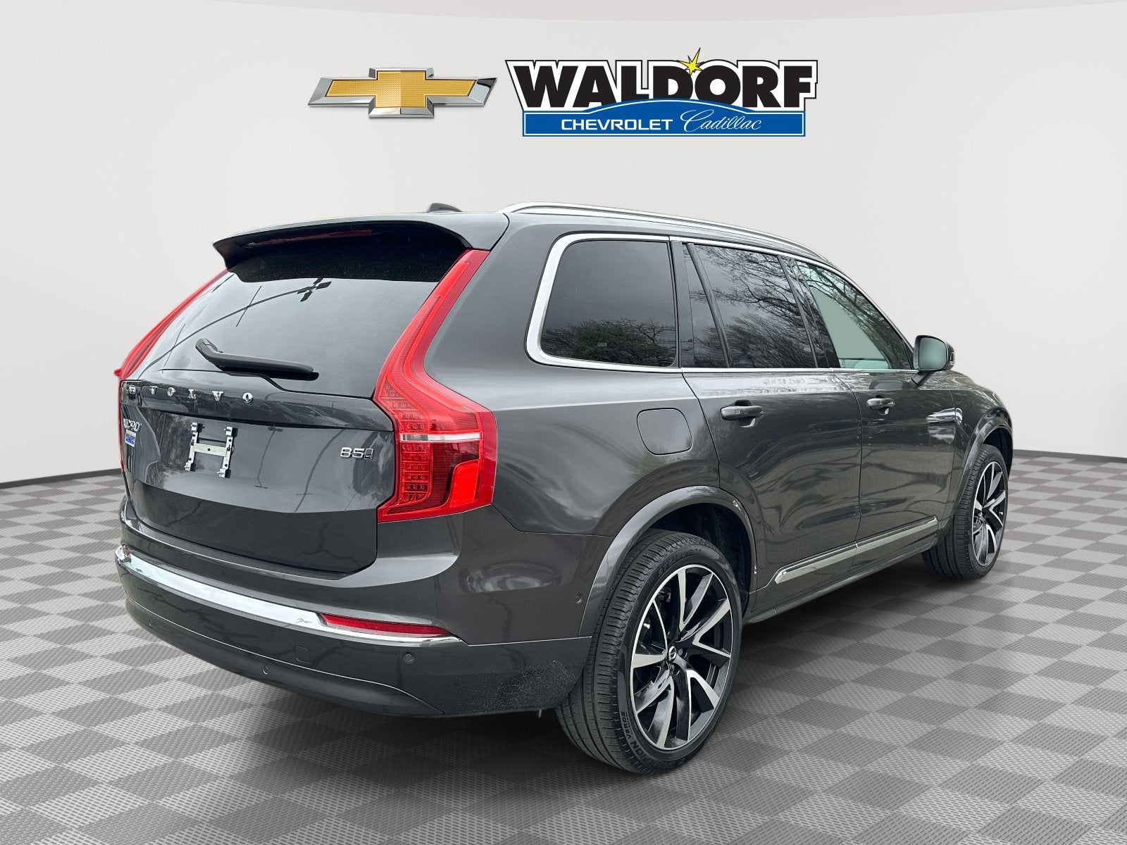 2024 Volvo XC90 Plus Bright Theme